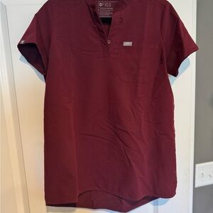 Figs Men's Deep Red Short Sleeve Tee